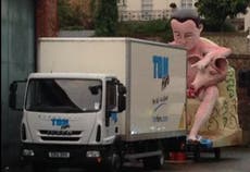 Huge effigy of David Cameron and pig to be burned for Guy Fawkes night