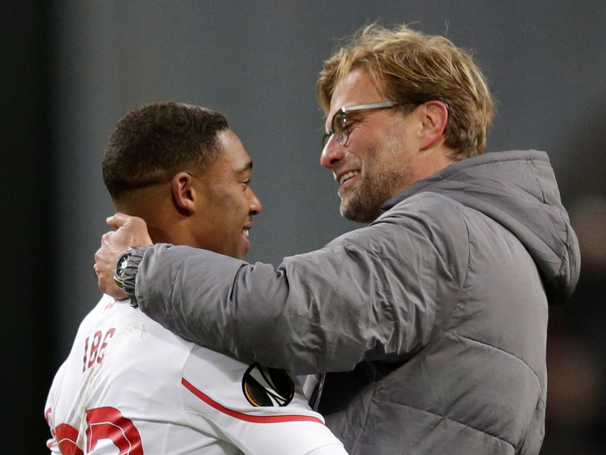Liverpool’s Jordon Ibe is given a hug by Jürgen Klopp