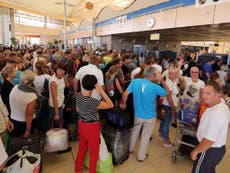 Efforts to return British holidaymakers from Sharm el-Sheikh in chaos