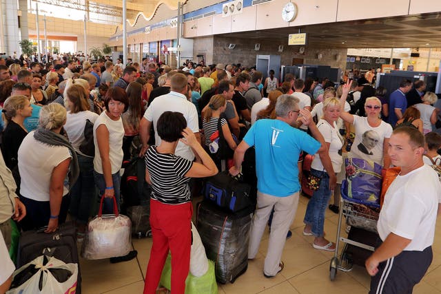 British holidaymakers stranded at Sharm el-Sheikh airport receive conflicting information