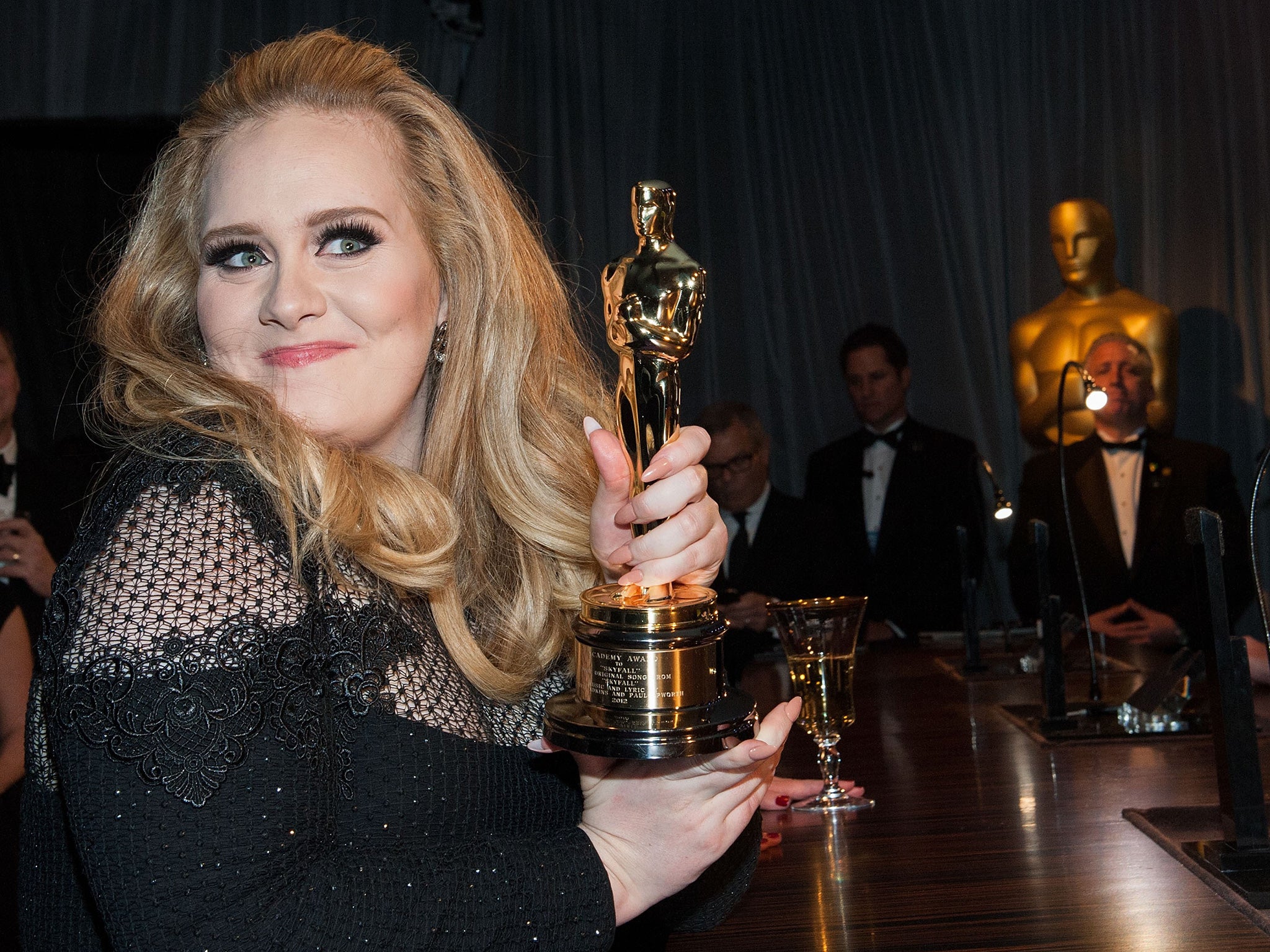 Adele arrives at the 2013 Oscars Governors Ball on February 24, 2013 in Hollywood, California