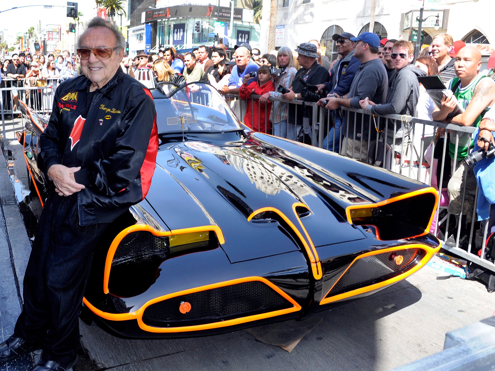 Batmobile Designer Builder PSA DNA The Munster Koach Signed 8 x 10 photograph of George Barris Hollywood Custom Cars
