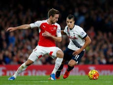 Monreal signs new contract: Arsenal fans rejoice