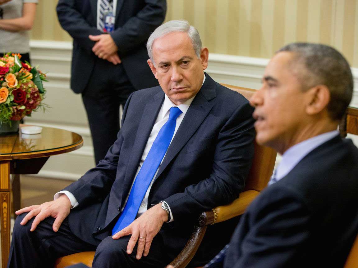 Barack Obama meets Benjamin Netanyahu in the Oval Office of the White House