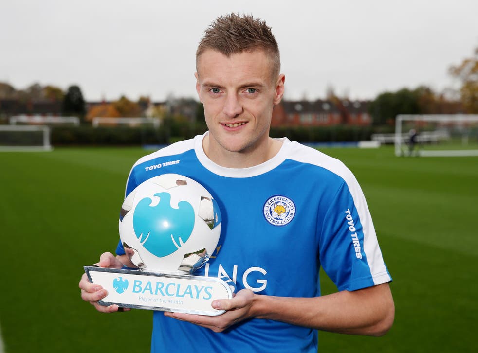 Leicester City forward Jamie Vardy accepts his award
