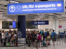 No-deal Brexit: UK holidaymakers face three-hour delays at EU airports