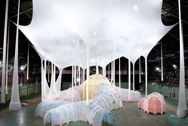 ERNESTO NETO: ANTHROPODINO (2009) ‘Neto’s installations comprise acres of Lycra mesh, at once sensuous and surreal, that invite visitors to escape the rigidity of their everyday interiors’