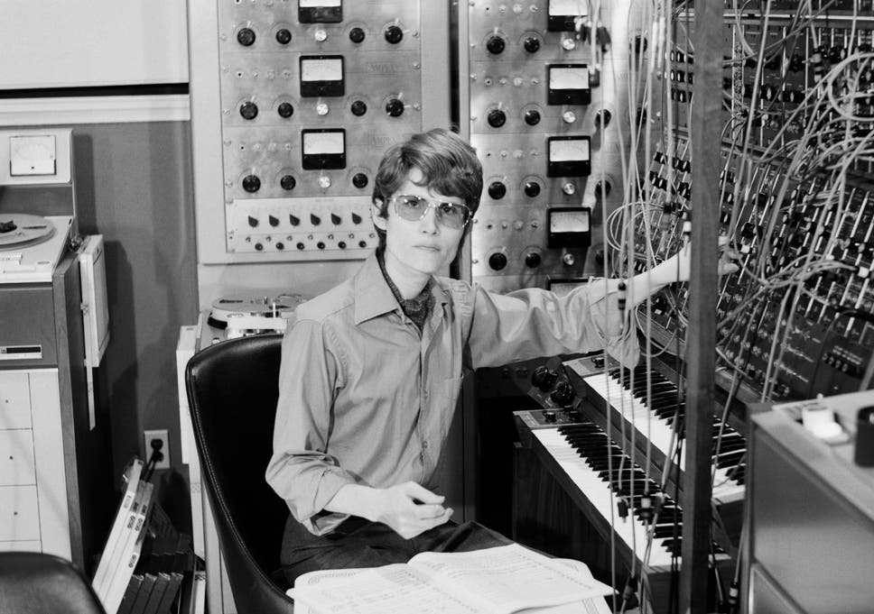 Carlos in 1972 at a keyboard and synthesiser she built