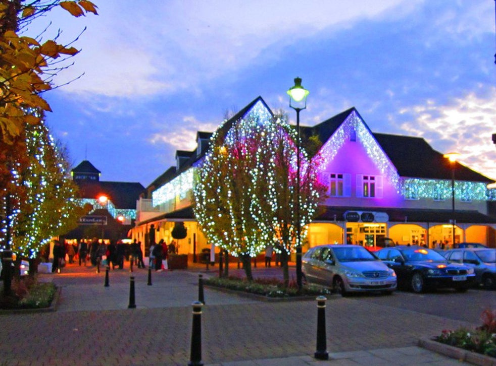 Black Friday 2015 Bicester Village Cancels Sales Promotions Amid Traffic Chaos Concerns The Independent The Independent