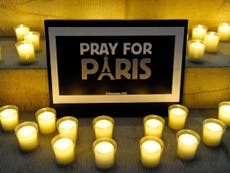 Paris Terror: #MuslimsAreNotTerrorist starts trending on Twitter 
