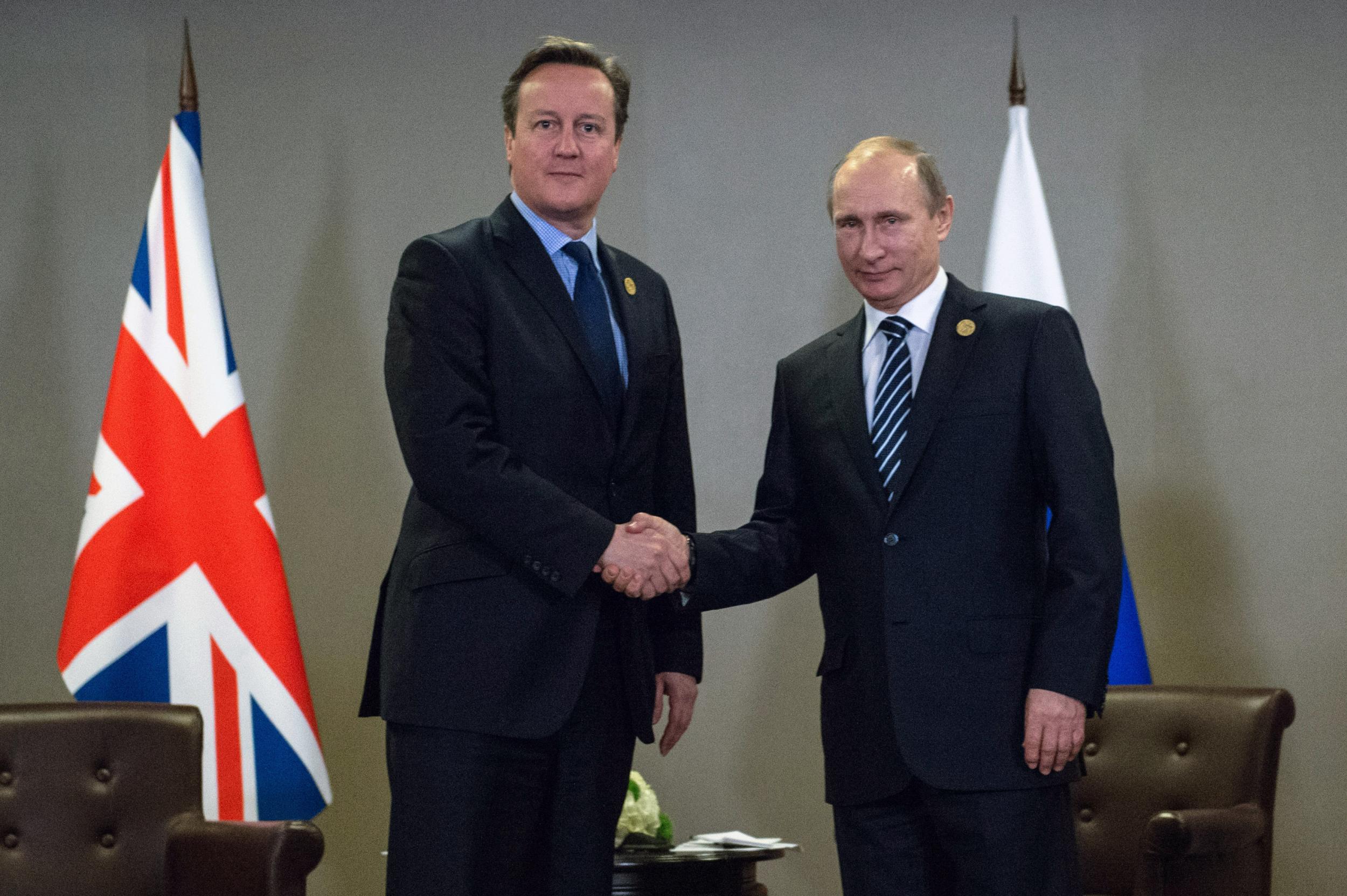 Vladimir Putin meets David Cameron at G20 summit in Turkey