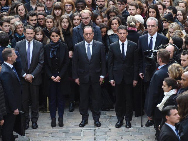 (From L) French Minister for Higher Education and Research Thierry Mandon, French Education Minister Najat Vallaud-Belkacem, French President Francois Hollande and French Prime Minister Manuel Valls observe a minute of silence at the Sorbonne University in Paris to pay tribute to victims of the Paris attacks
