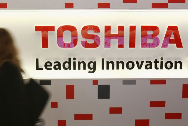 Toshiba shares tumbled nearly 10% on Thursday after Bloomberg News reported that Toshiba was under investigation by US authorities 