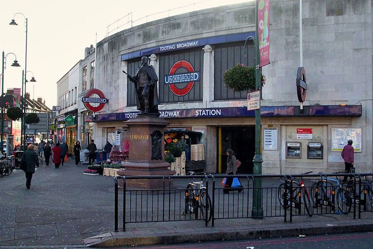 Armed police sent to Tooting Broadway station after report of ‘man ...