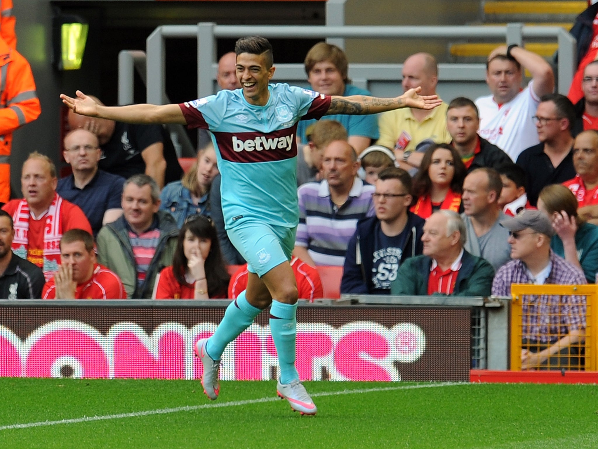 West Ham loanee Manuel Lanzini has been linked with Liverpool