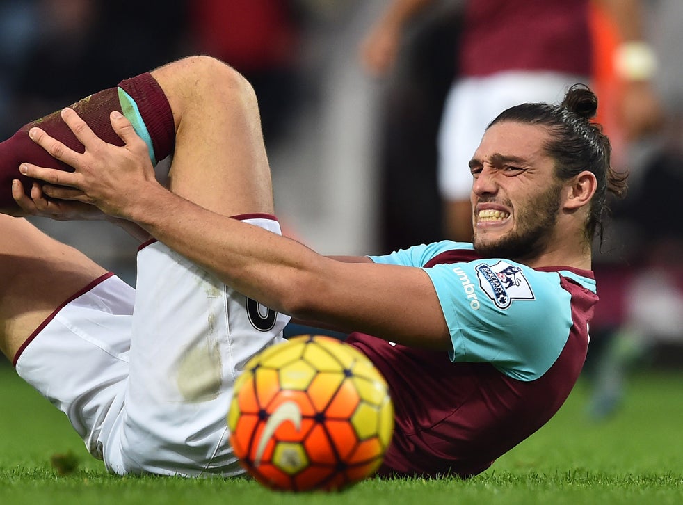 Andy Carroll to Sunderland: Sam Allardyce keen to bring ...