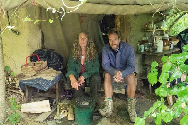Home comforts: Ben Fogle visits Emma Orbach’s mud hut in Pembrokeshire