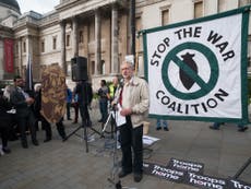 Jeremy Corbyn defies Labour critics to attend Stop the War fundraiser