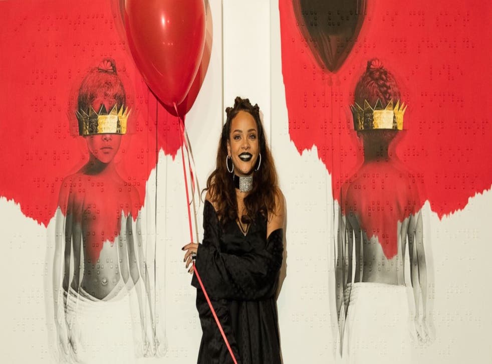 Rihanna promoting her new album Anti