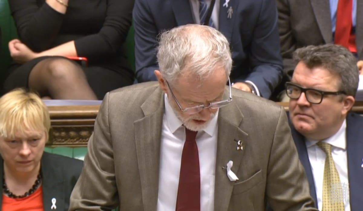 why jeremy corbyn was wearing a white ribbon at prime minister s questions the independent the independent