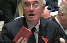 John McDonnell gives George Osborne a copy of Mao's Little Red Book