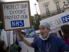 Students’ support for junior doctors swells on the eve of action