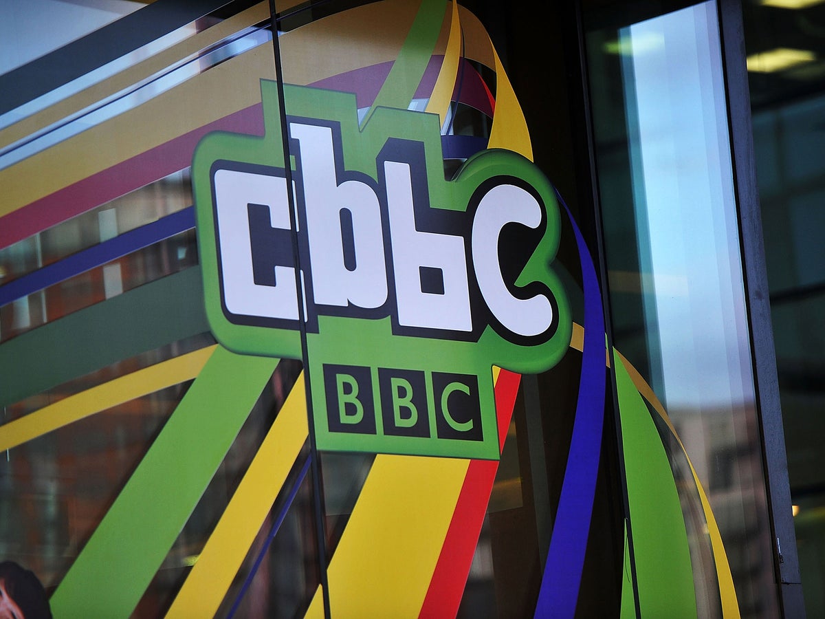 Cbbc To Extend Evening Schedule Until 9pm Despite Parents Concerns The Independent The Independent