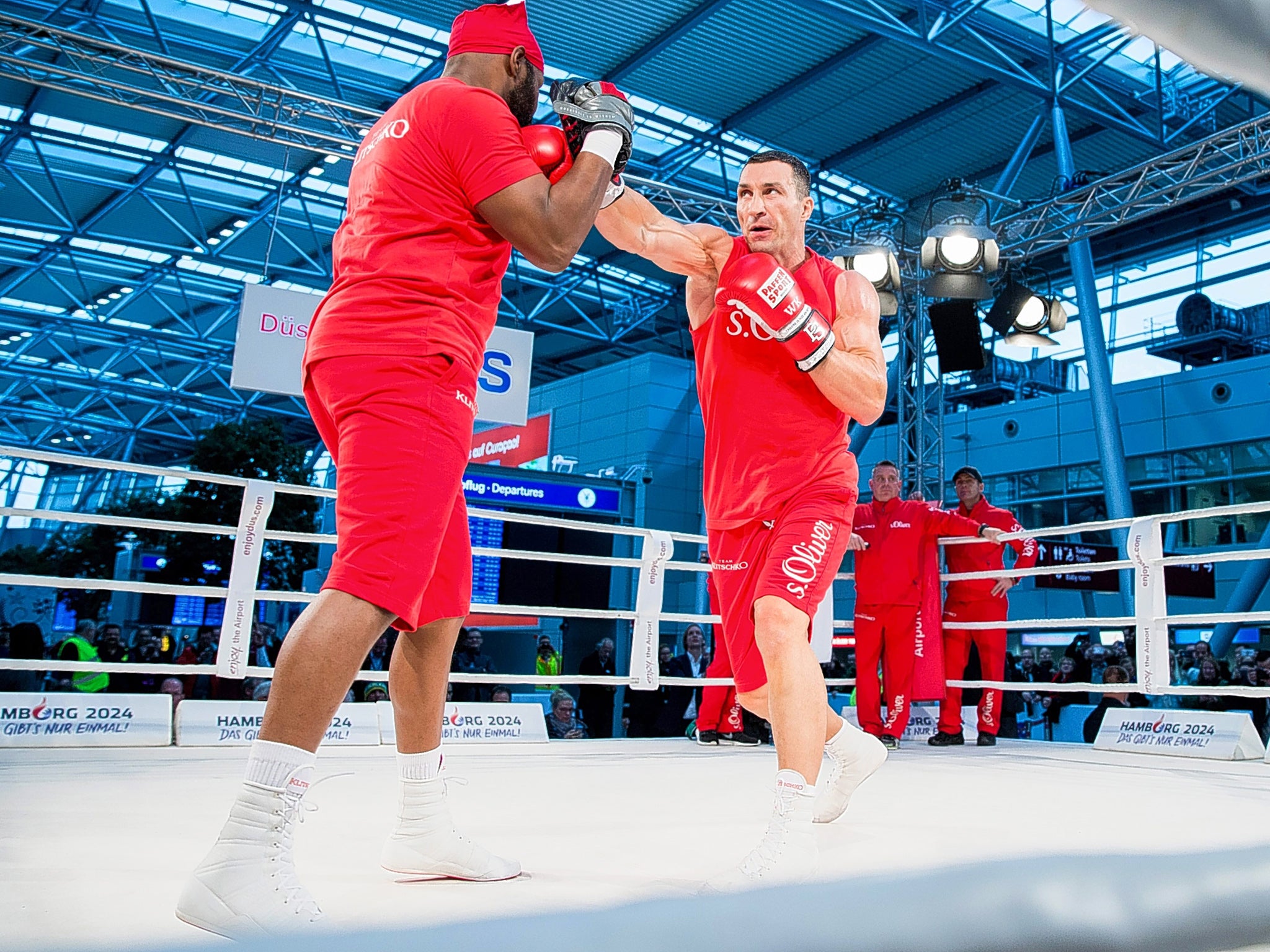 Wladimir Klitschko (right) trains in Düsseldorf ahead of his world title fight with Tyson Fury