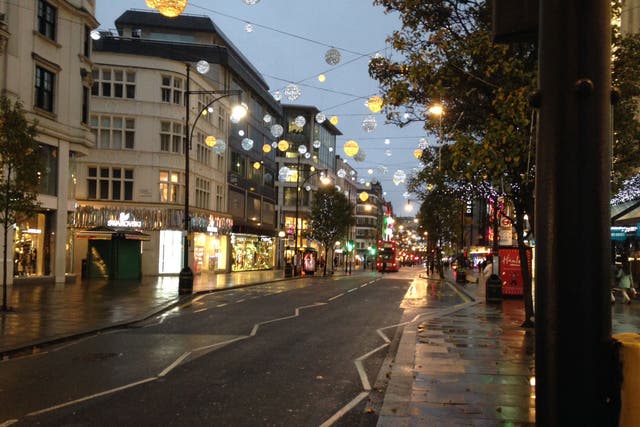 Oxford Street braced for shopping stampede on Black Friday morning