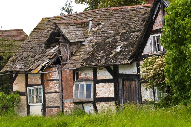 What a waste: spot a derelict property near London and you could earn £20