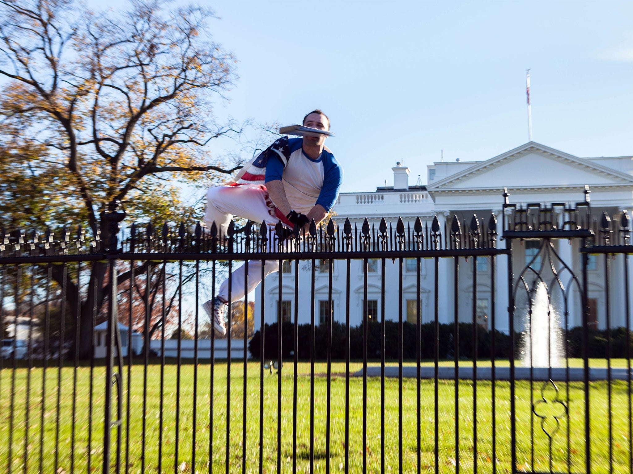 The man jumps the fence at the White House on Thanksgiving Day