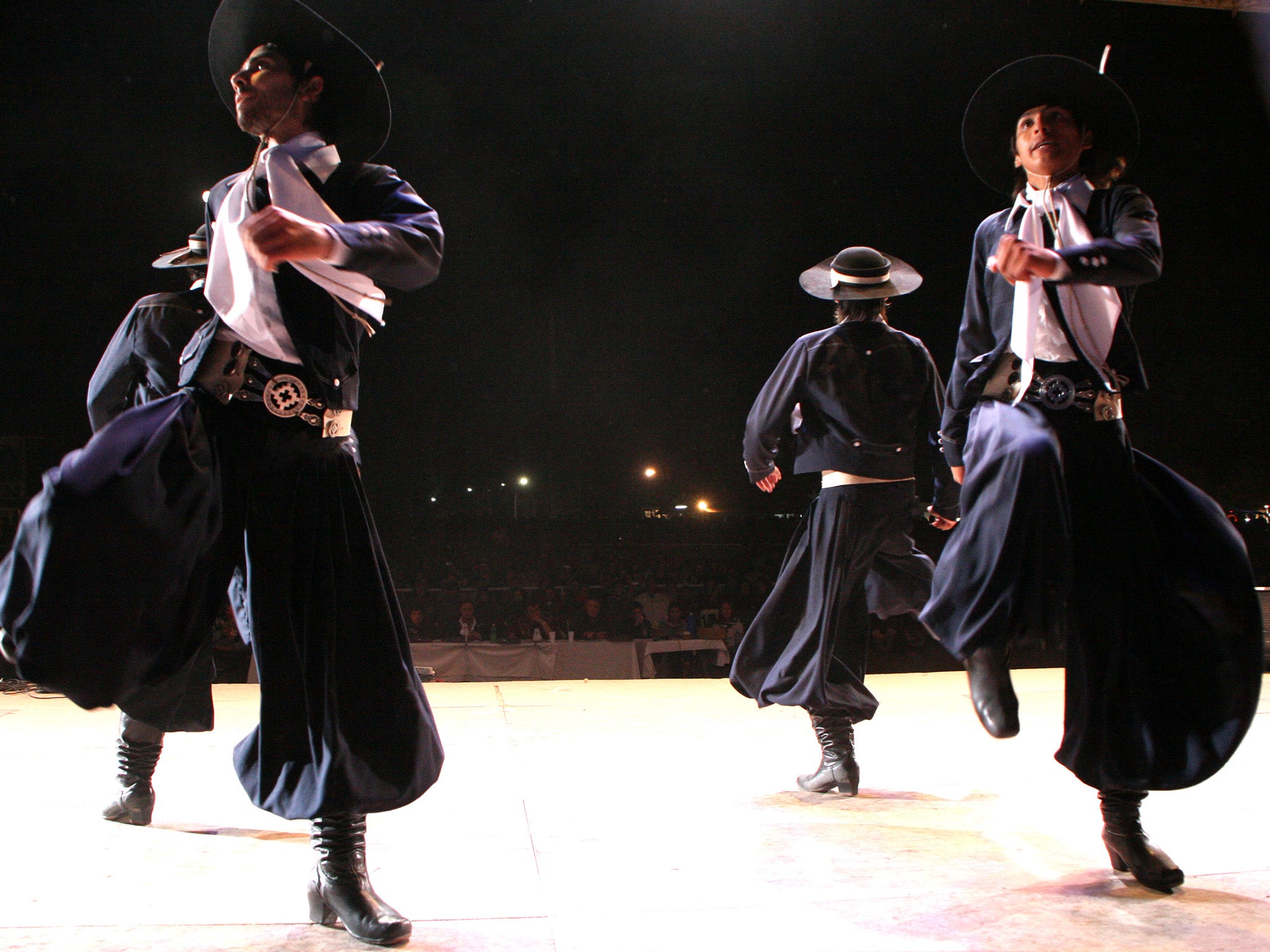 argentina traditional dance