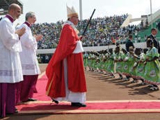 Pope closes Africa tour with plea for unity at besieged mosque