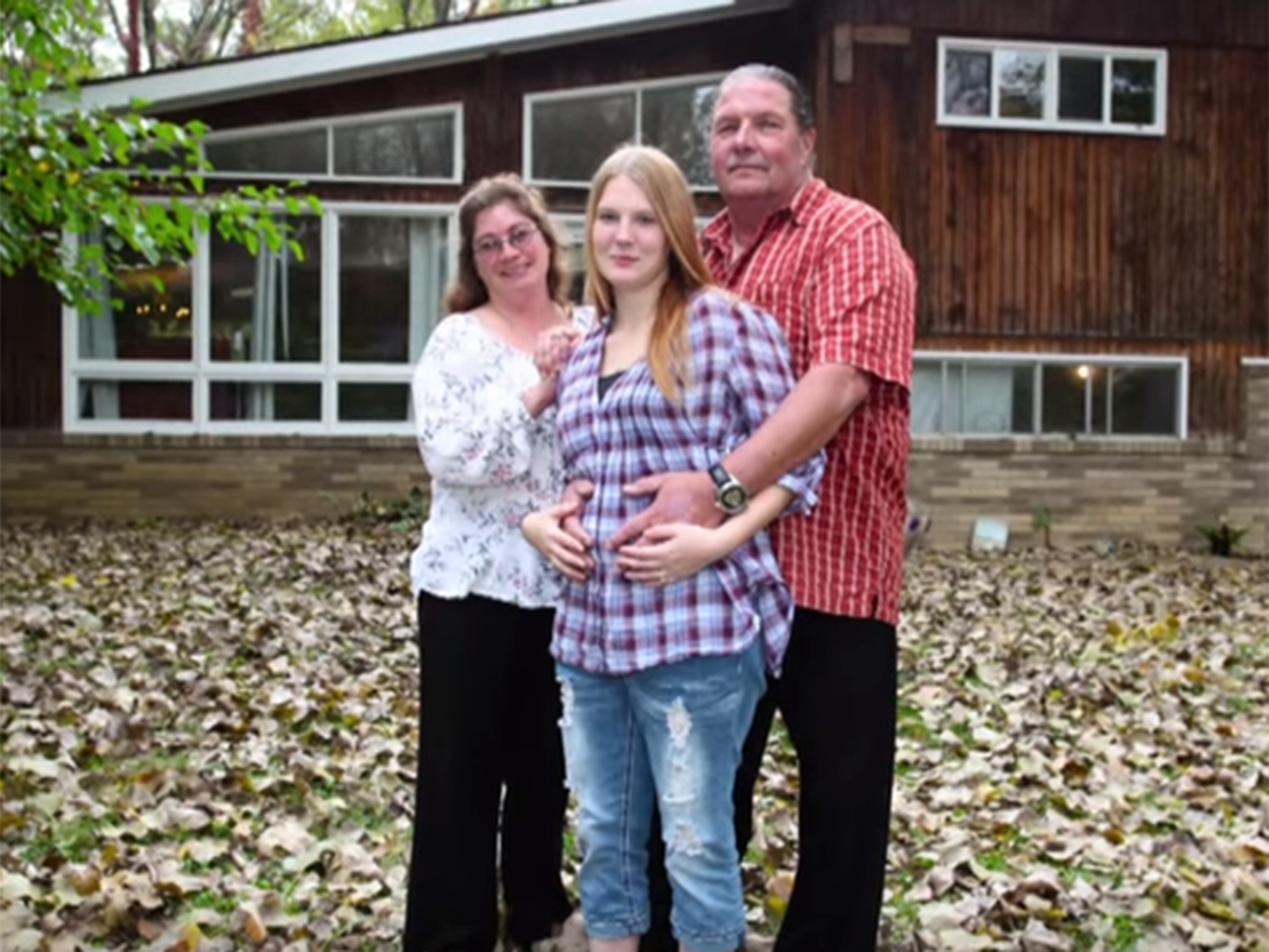 Thom Miller, with his two wives, Belinda and pregnant Reba