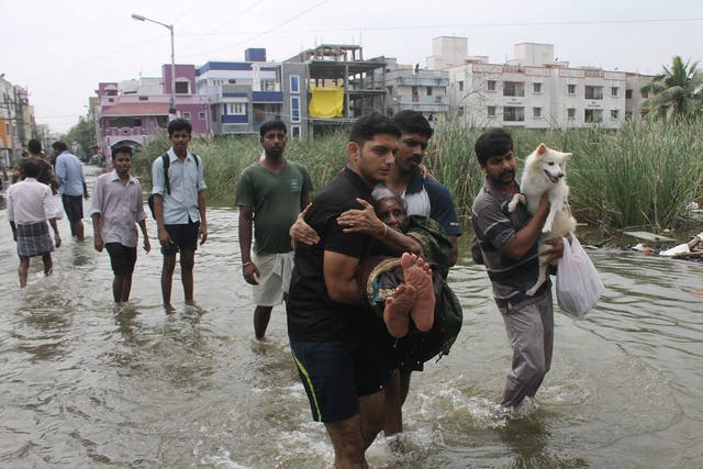 Help is yet to reach many areas in the flood-hit Indian city