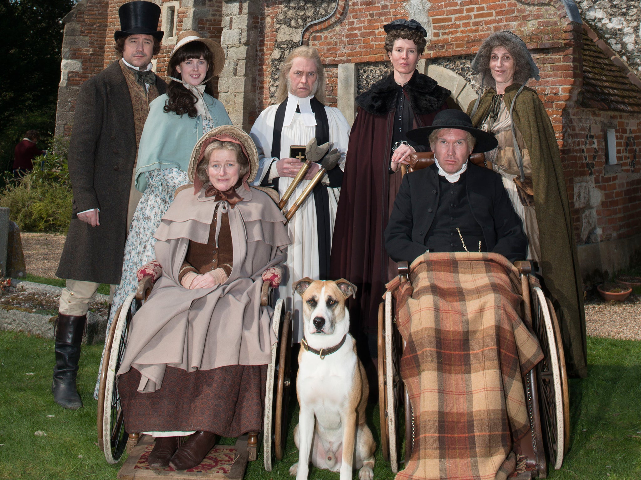 Julia Davis with the rest of the cast of the cast of 'Hunderby'