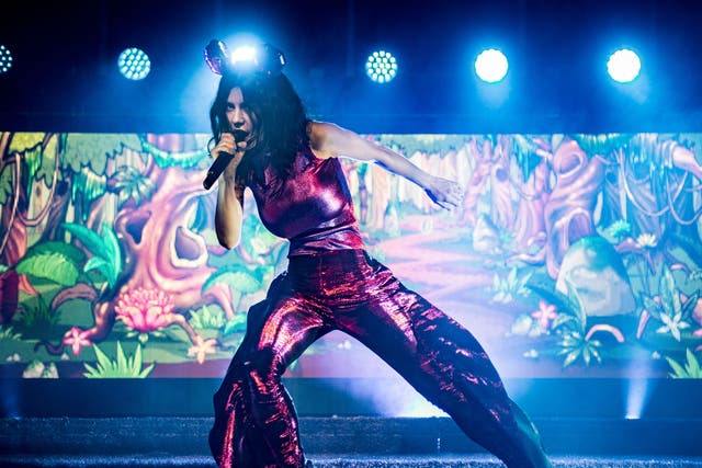 Marina and the Diamonds in concert