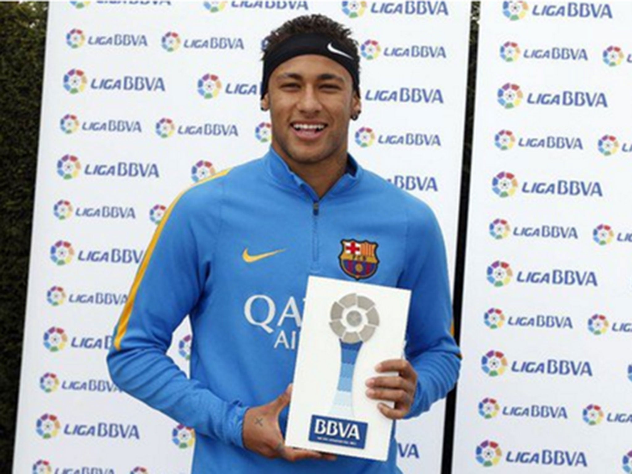 Neymar has won November's La Liga Player of the Month award