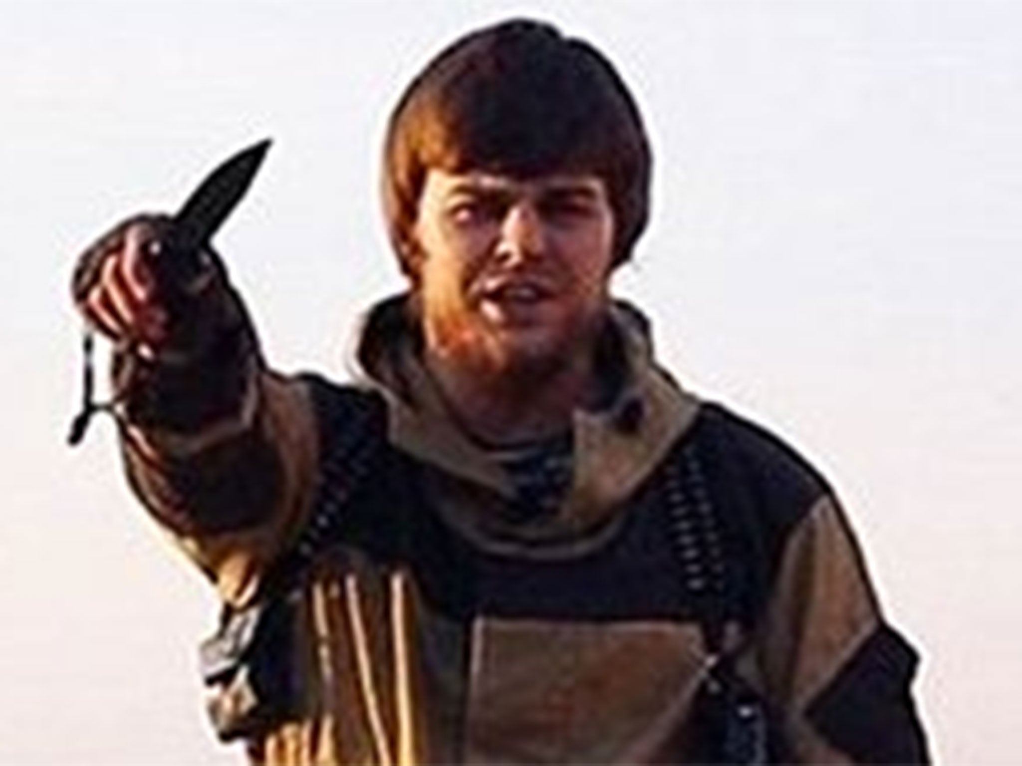 Russian-born Isis fighter Anatoly Zemlyanka has become one of Moscow's most-wanted after he apparently executed a countryman for a video in Syria