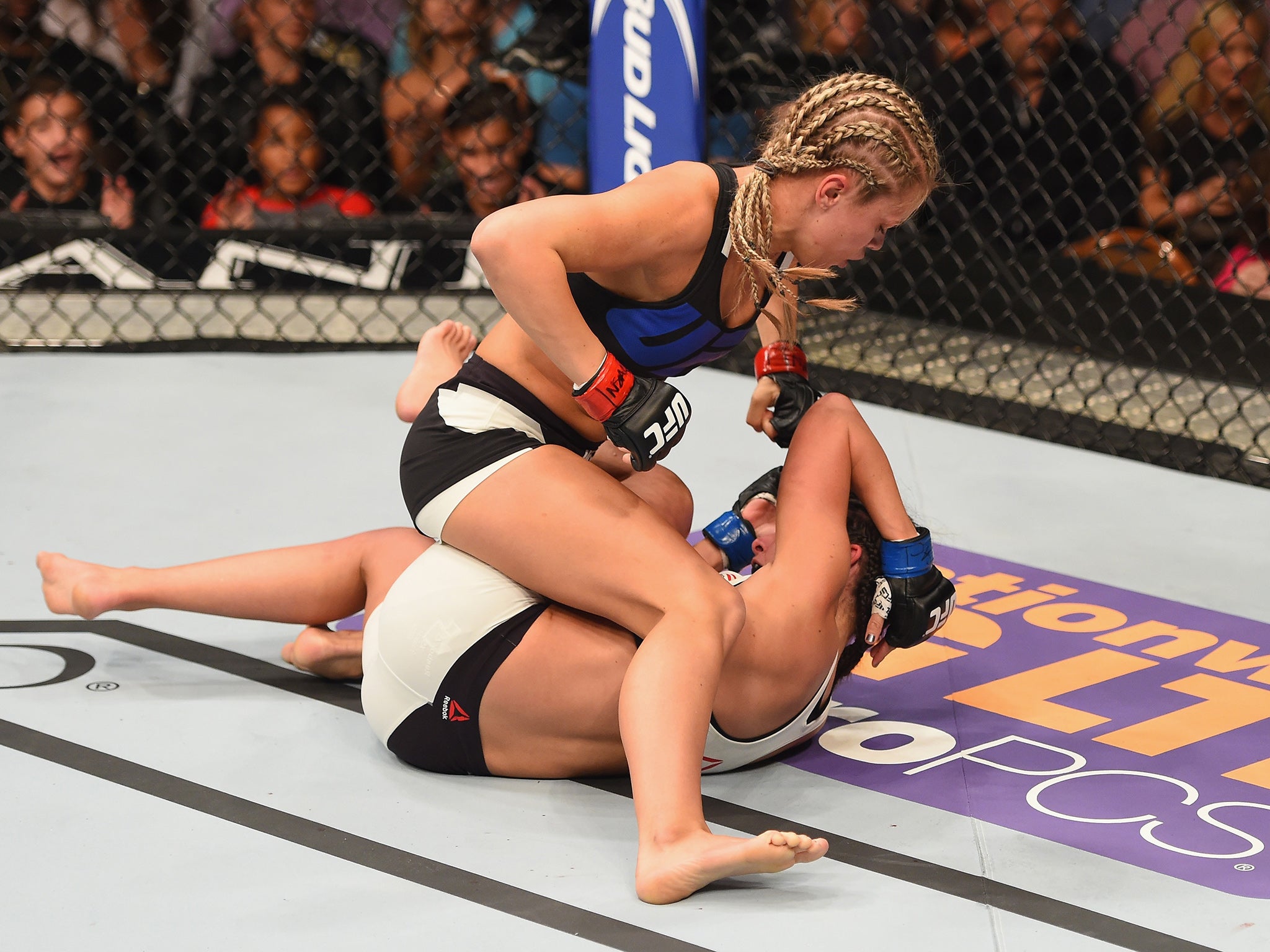 18.  Is Paige Vanzant Returning To Mma? - j5vpl21