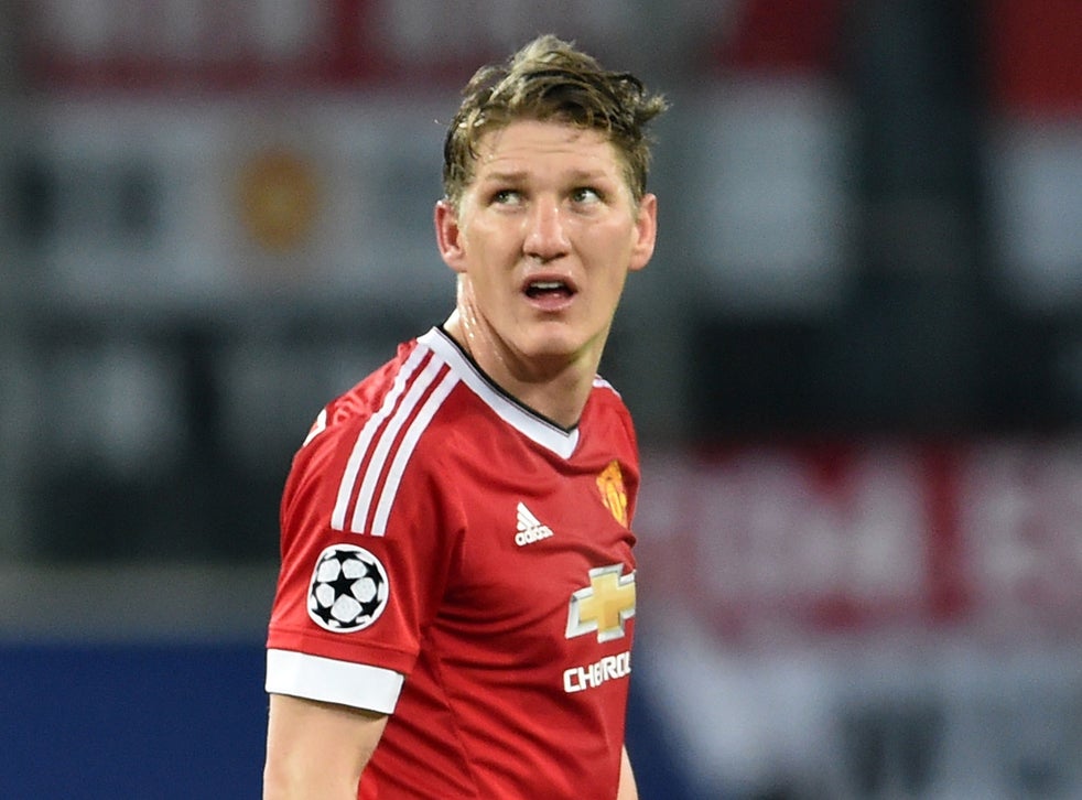 Bastian Schweinsteiger criticism: Germany coach Joachim Low defends his