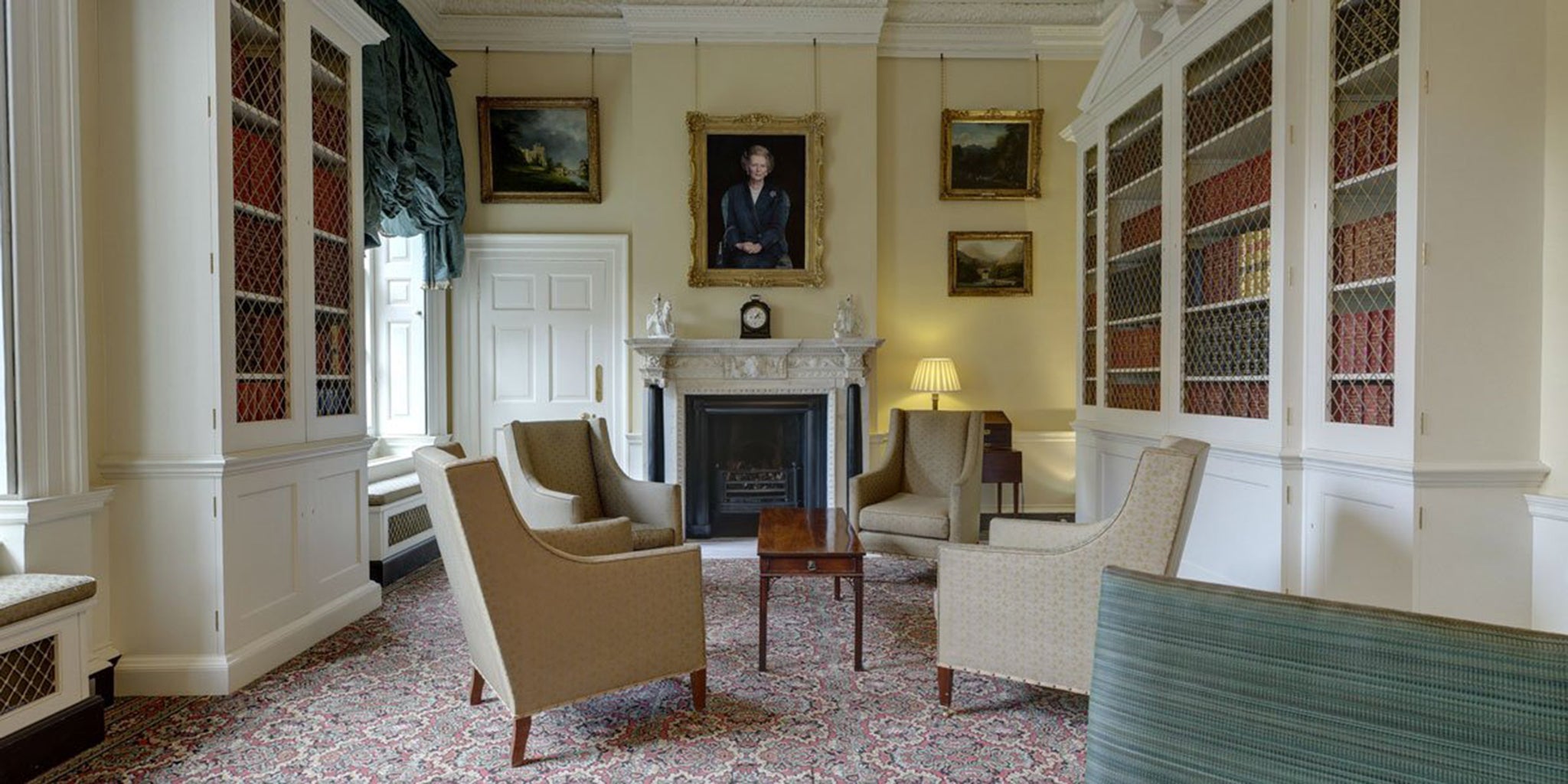 10 Downing Street Take A Rare Glimpse Inside The Prime Minister S