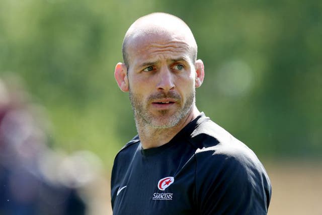 Paul Gustard has been offered a move from Saracens to an assistant coaching role with England