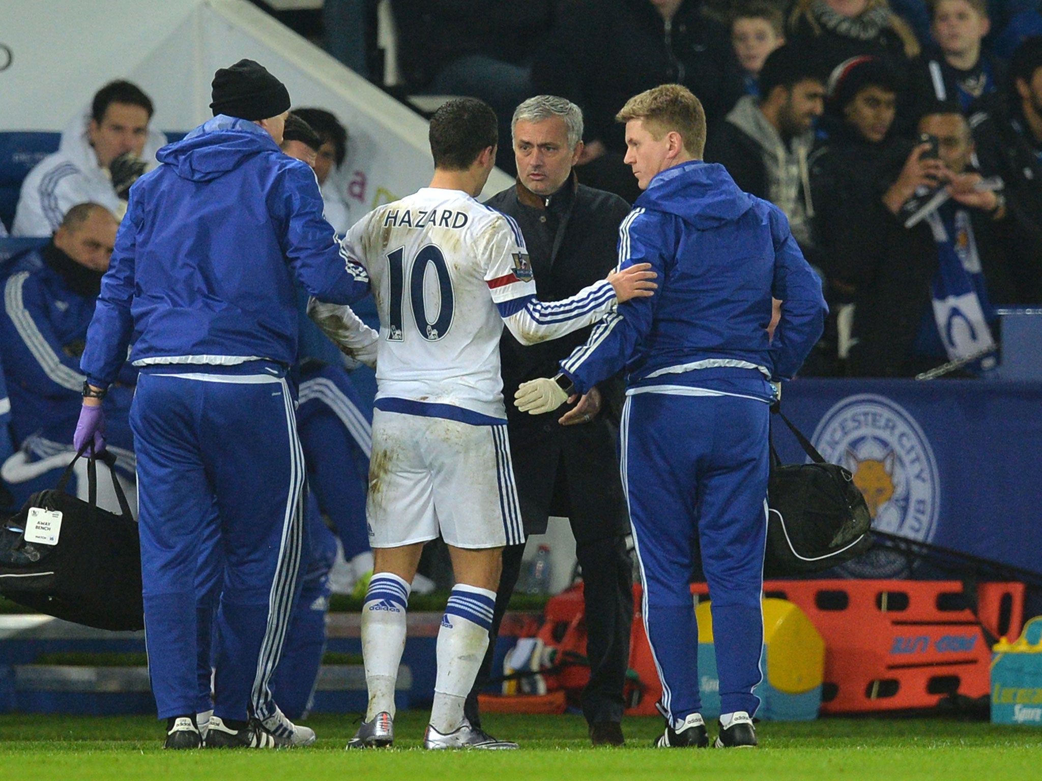 Eden Hazard talks with Jose Mourinho shortly before coming off