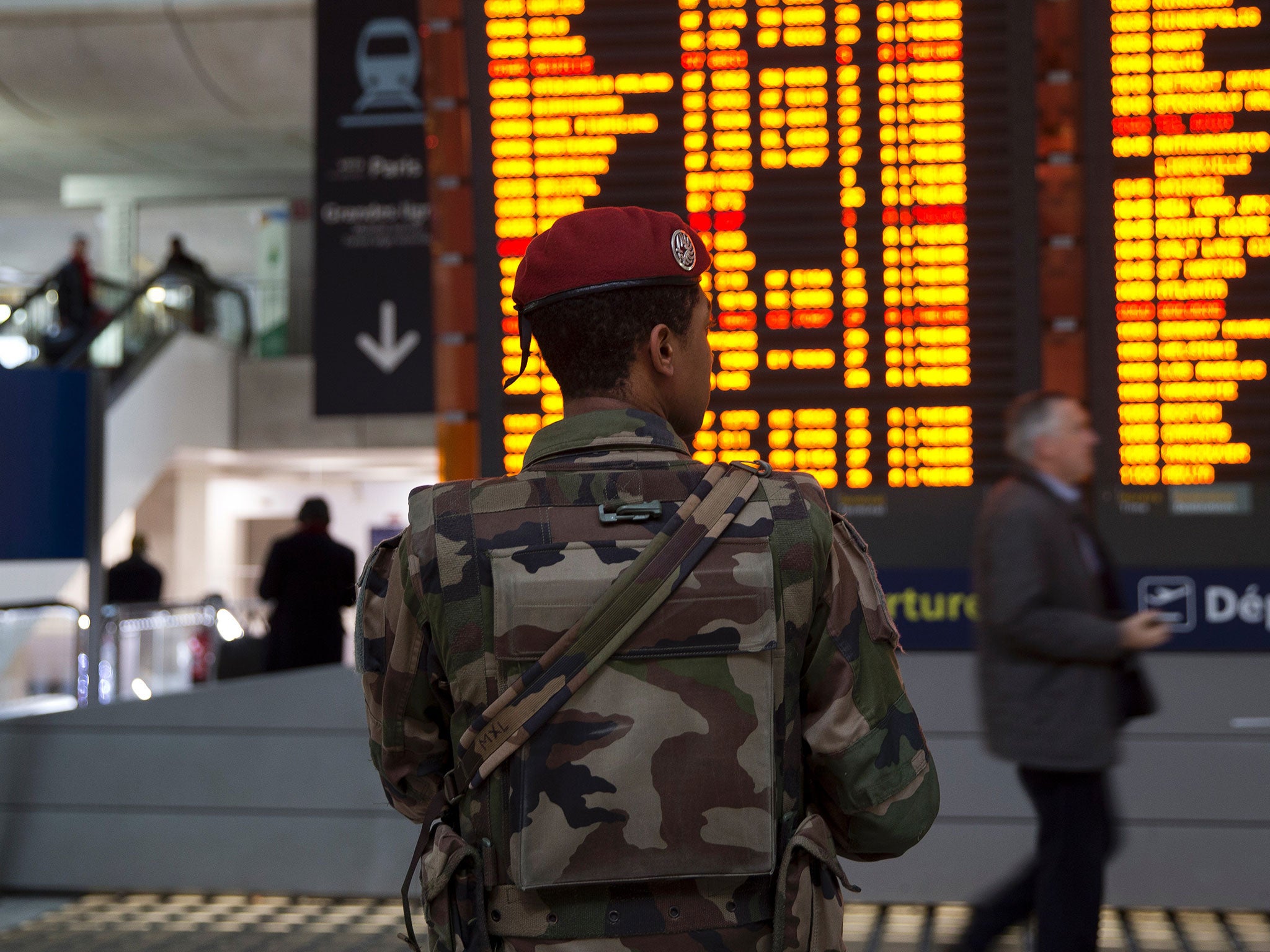 A French soldier patrols at the Charles de Gaulle airport amid heightened security levels on 3 December