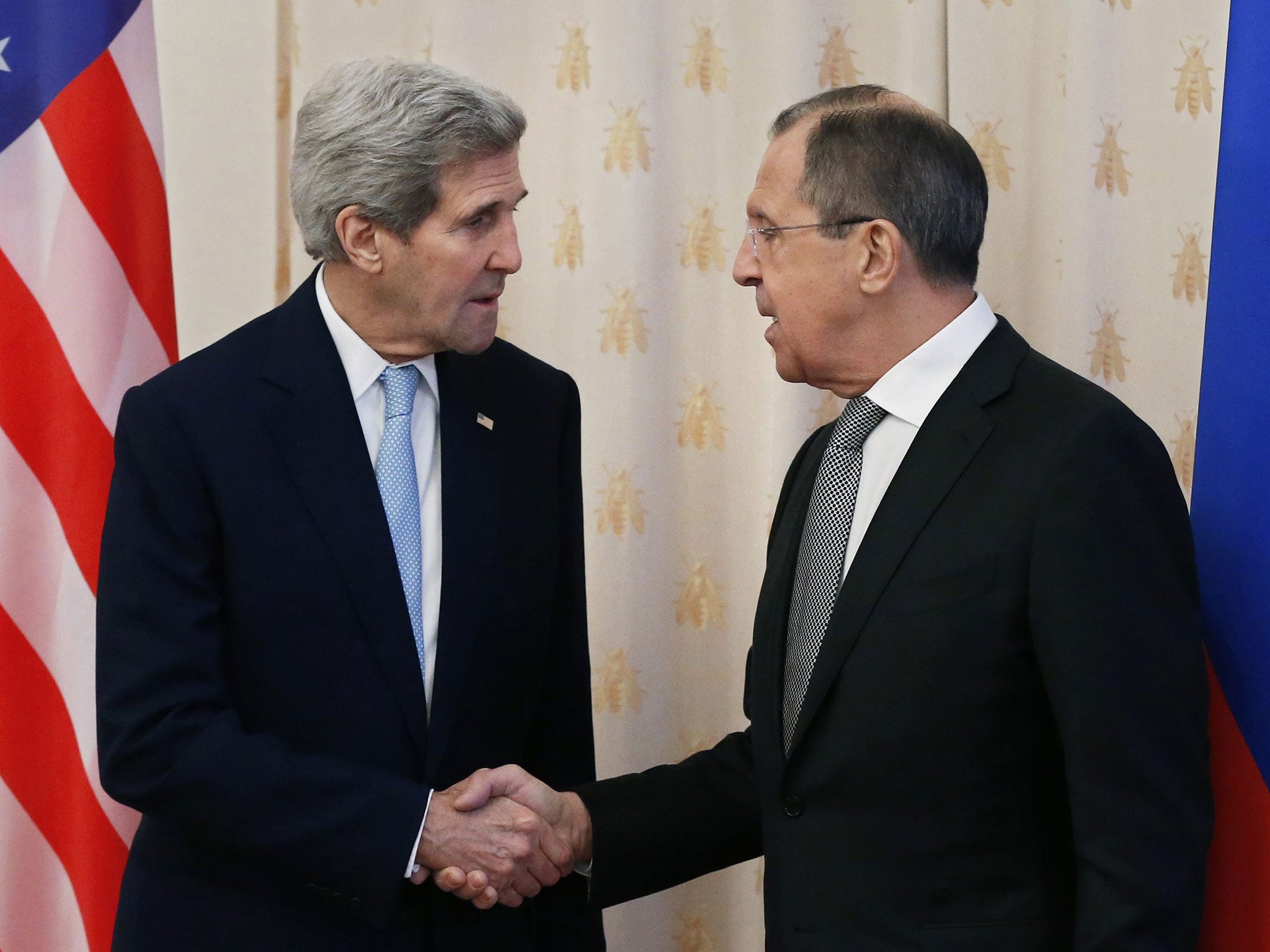 US Secretary of State John Kerry (L) meets with Russian Foreign Minister Sergei Lavrov (R), in Moscow, Russia, 15 December 2015