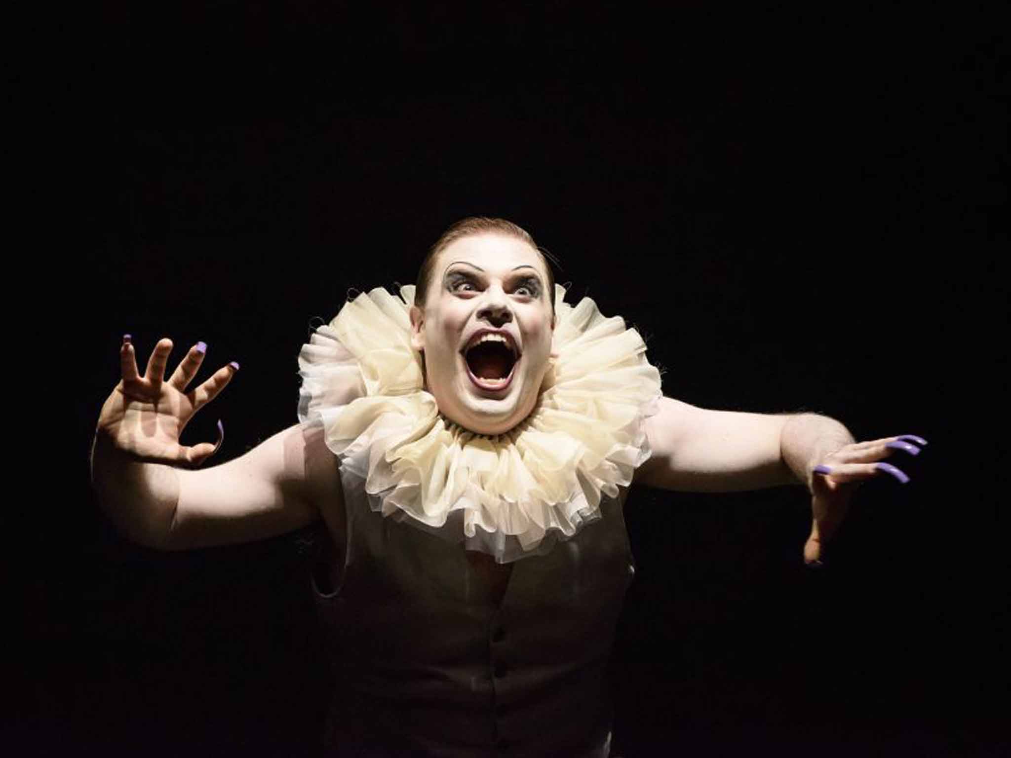 John Graham-Hall as the Witch of Endor in 'Saul' at Glyndebourne