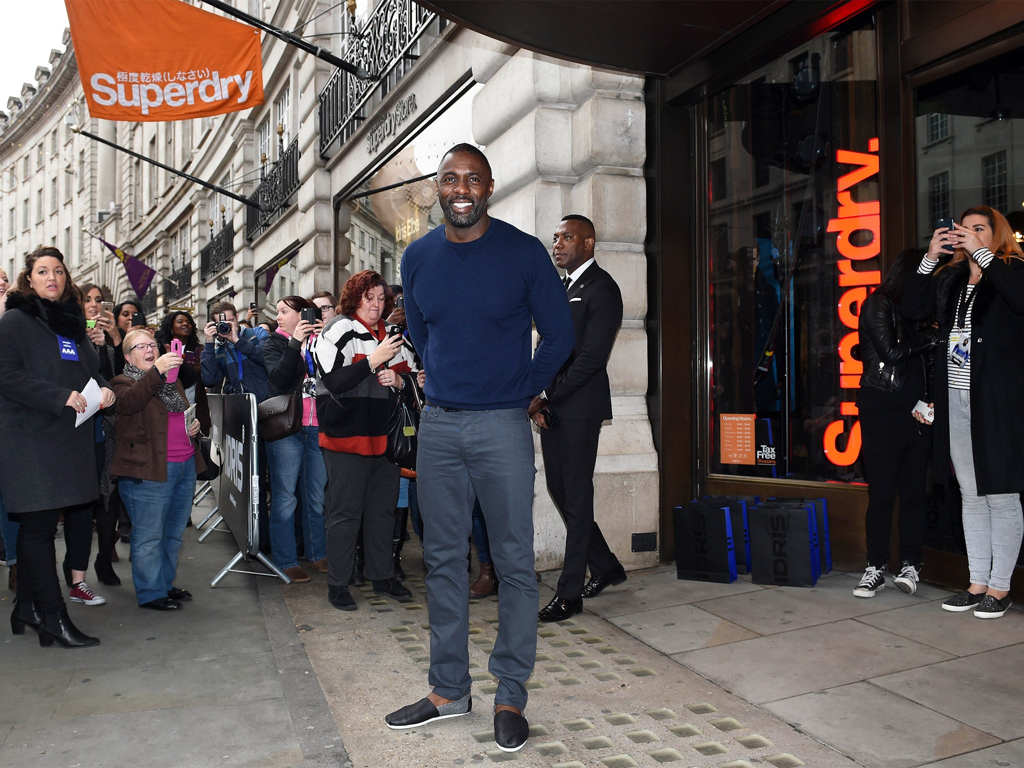 Fans turned out en masse for the Idris Elba launch at a London branch
