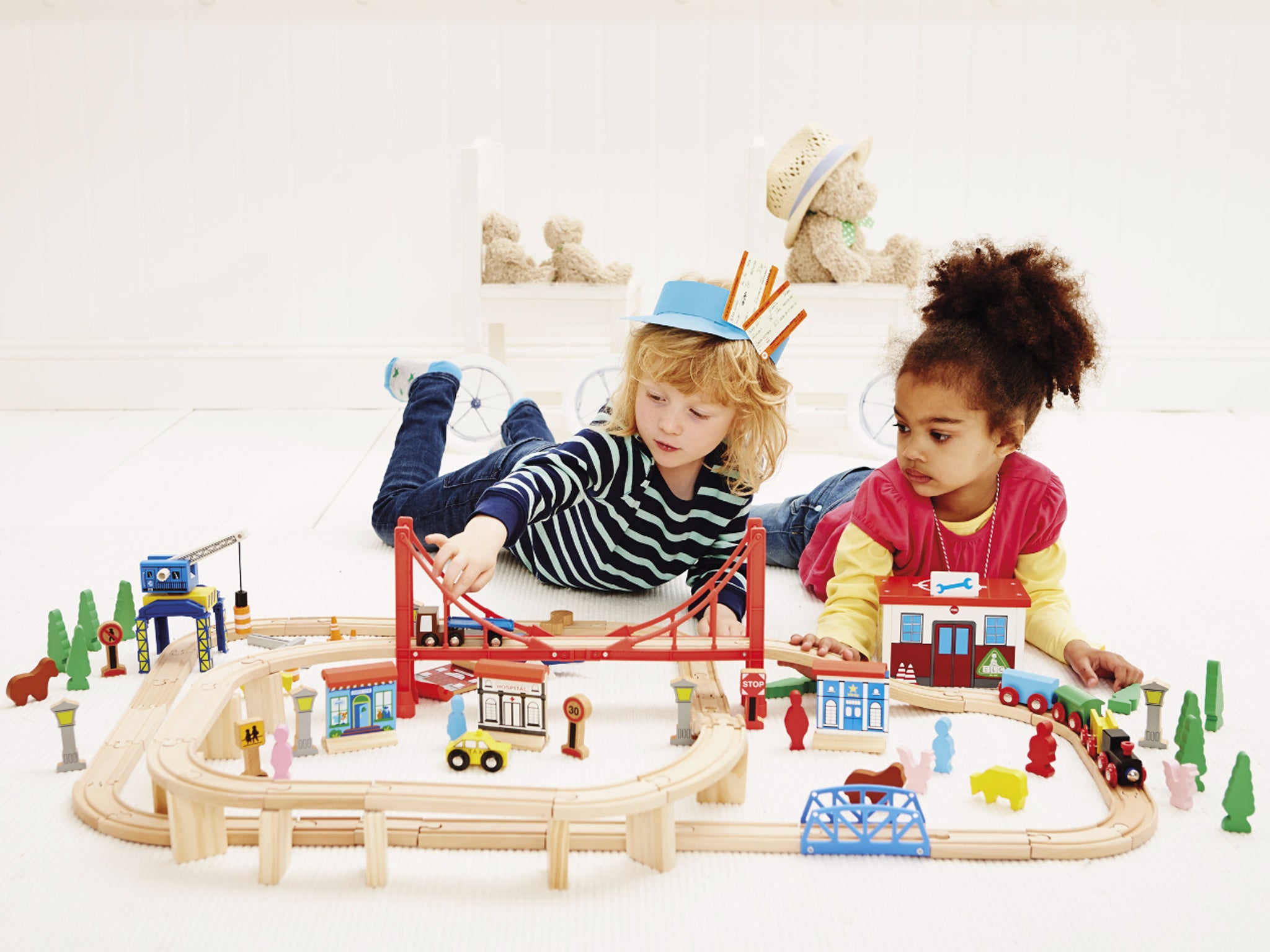 Christmas 2015 10 Best Wooden Train Sets The Independent