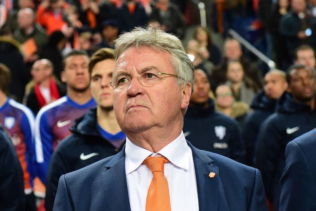Guus Hiddink is set to replace Jose Mourinho at Chelsea
